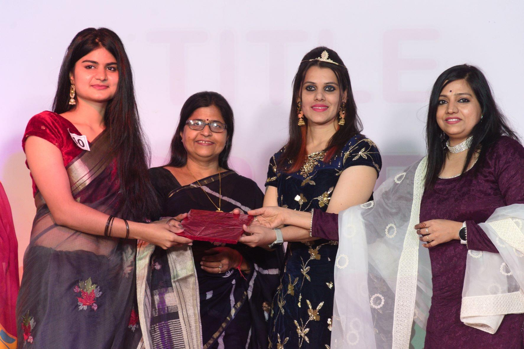 Biyani Girls College Jaipur Farewell Party photo 9