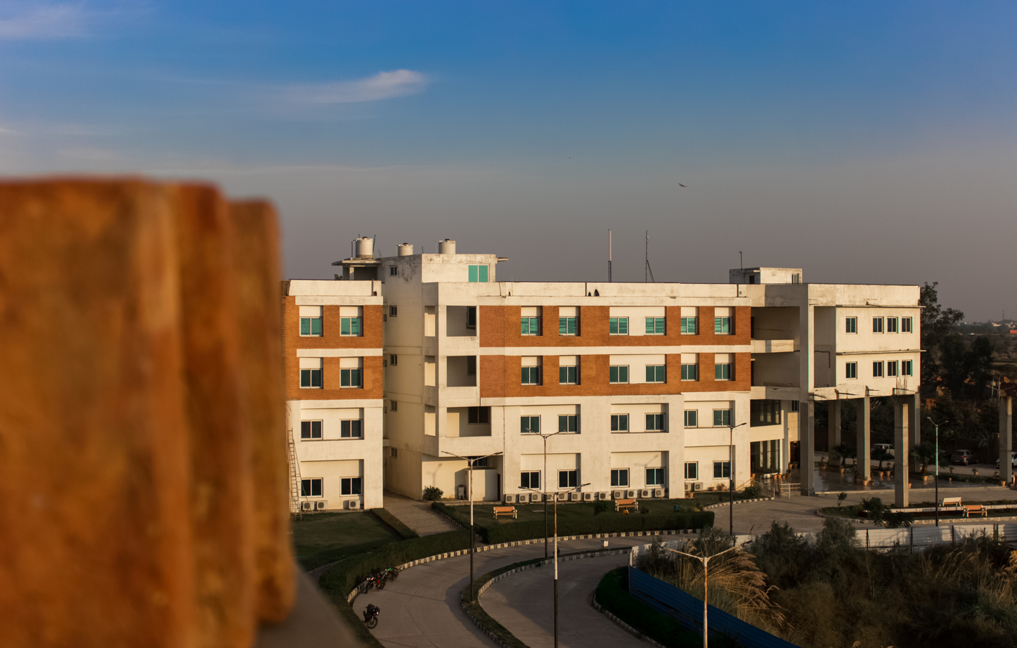 AGET Business School Bahadurgarh College Campus photo 12