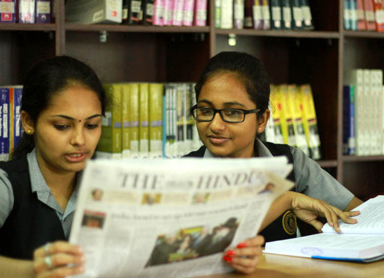 Bhavan's College Of Arts and Commerce Kochi Library photo 2