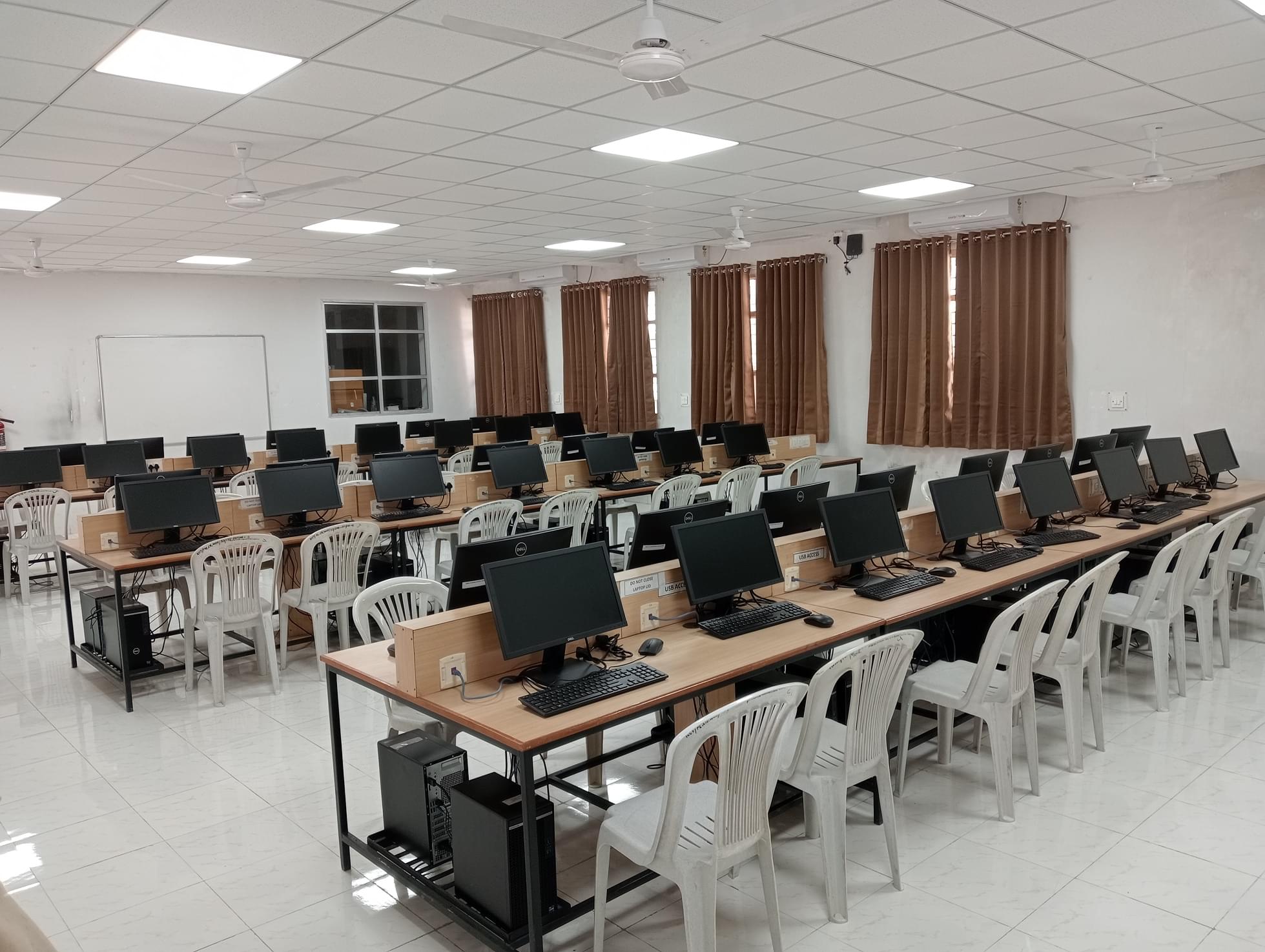 Madhuben & Bhanubhai Patel Institute of Technology Anand Infrastructure photo 4