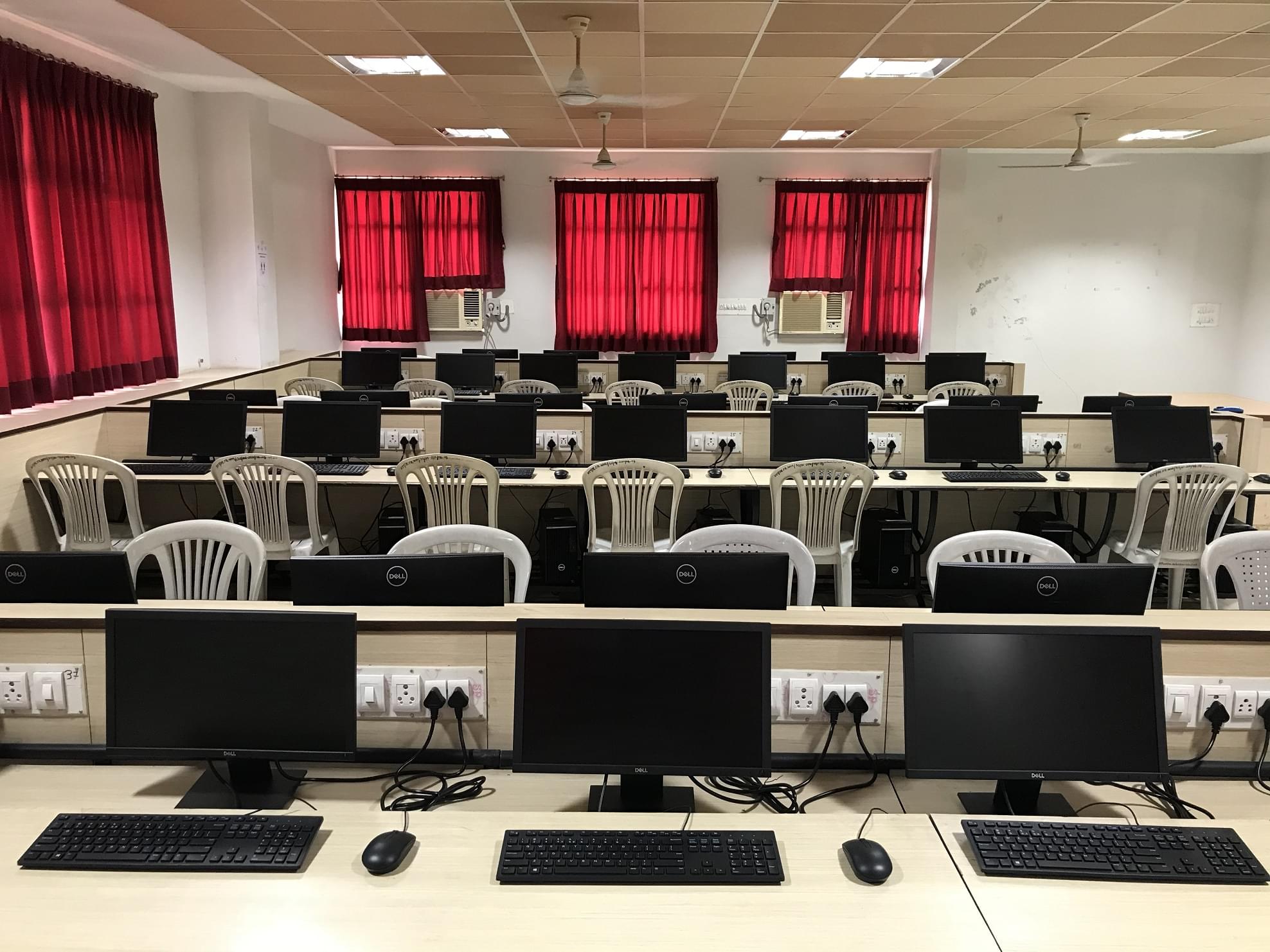 Madhuben & Bhanubhai Patel Institute of Technology Anand Infrastructure photo 6