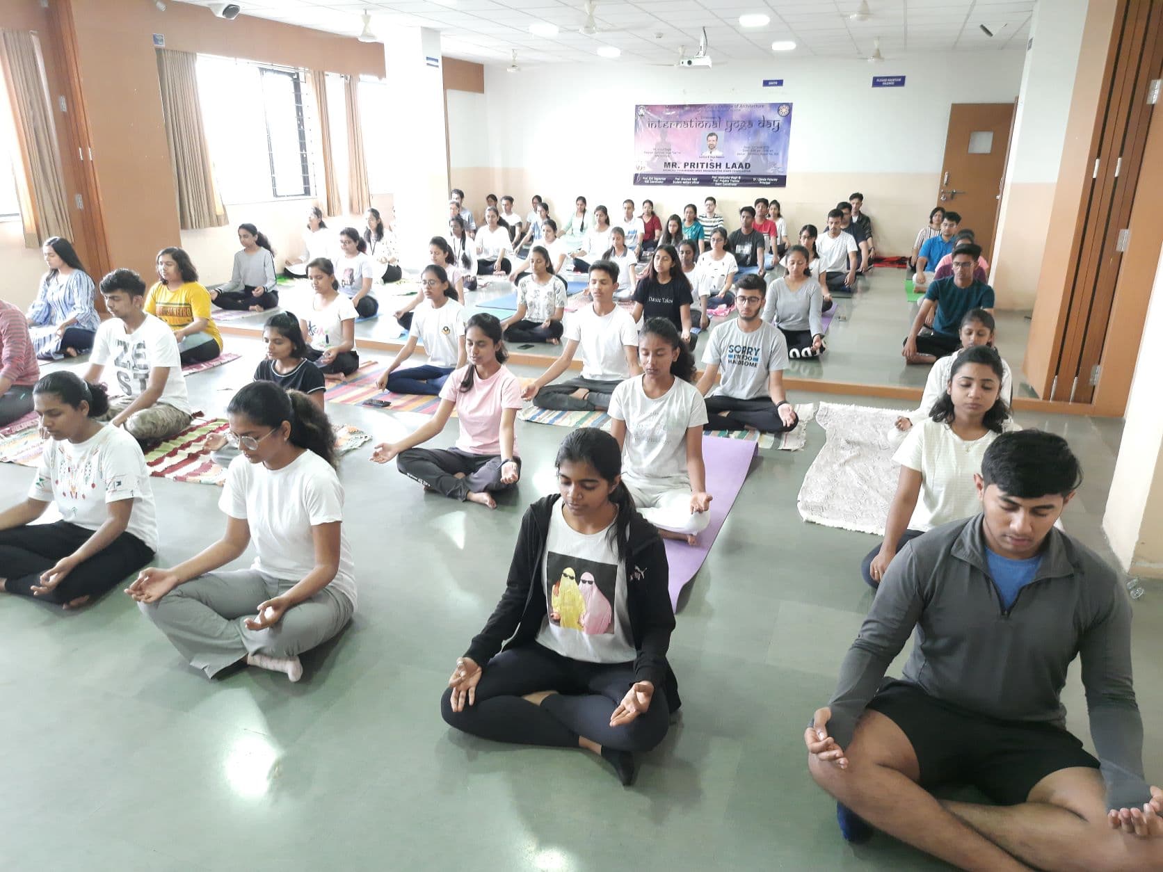 Marathwada Mitramandal's College of Architecture Pune Yoga Day photo 2