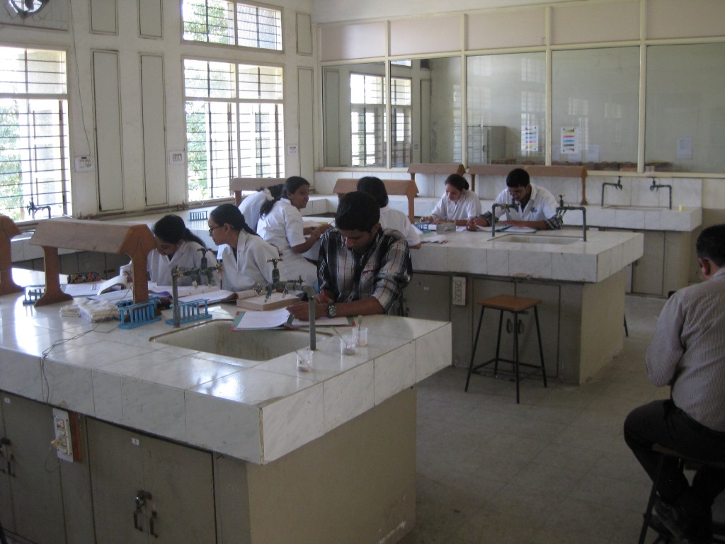 Indukaka Ipcowala College of Pharmacy, CVM University Infrastructure photo 7