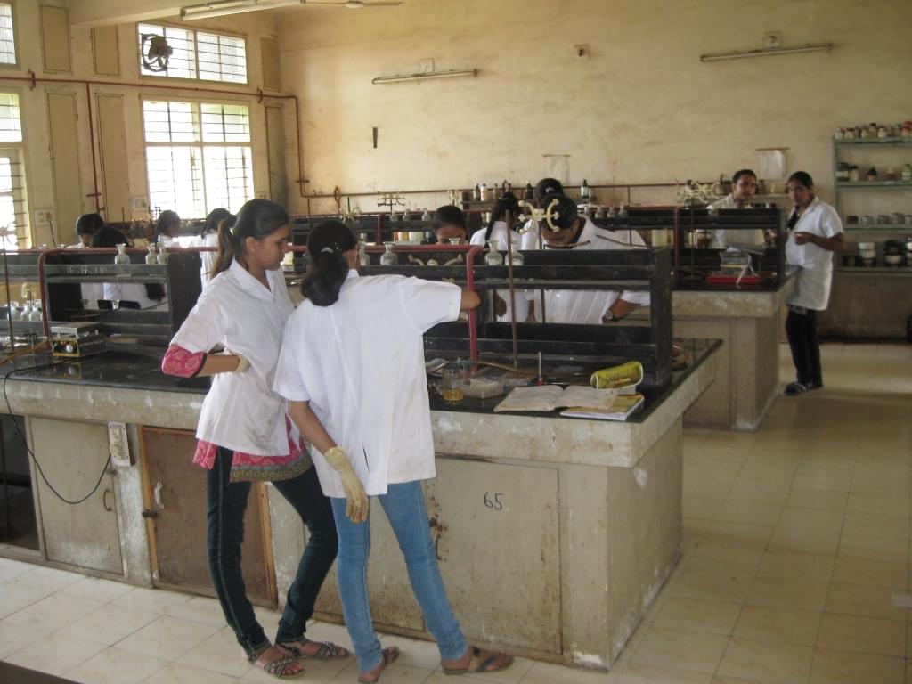 Indukaka Ipcowala College of Pharmacy Anand Infrastructure photo 19