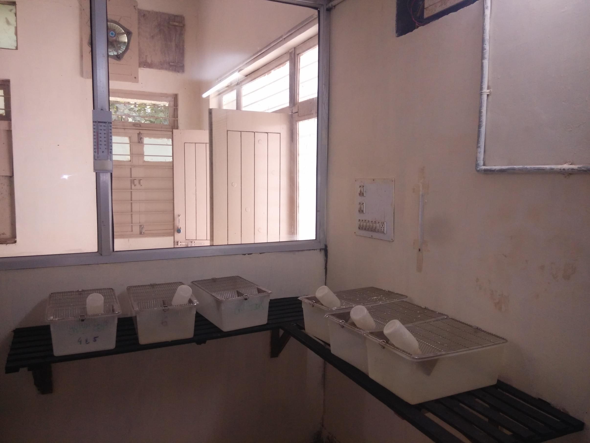 Indukaka Ipcowala College of Pharmacy Anand Infrastructure photo 21