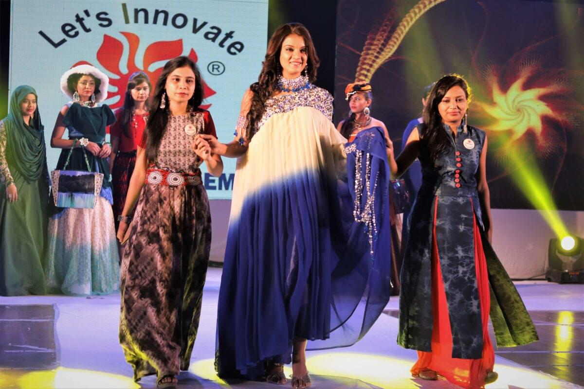 Cadence Academy Amravati Celebrity Visits photo 2