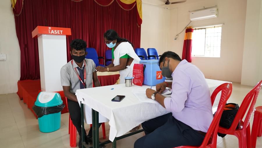 ASET College of Science & Technology Chennai Medical Camp photo 1