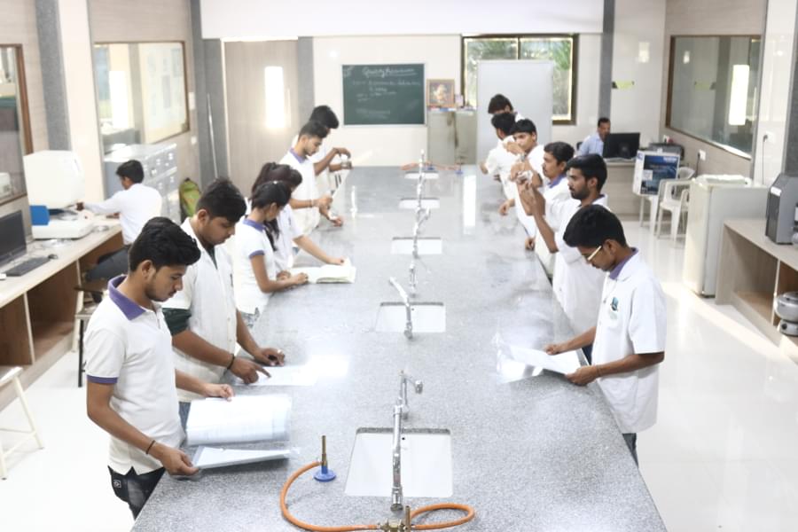 RC Patel Institute of Pharmaceutical Education and Research Shirpur Campus photo 17