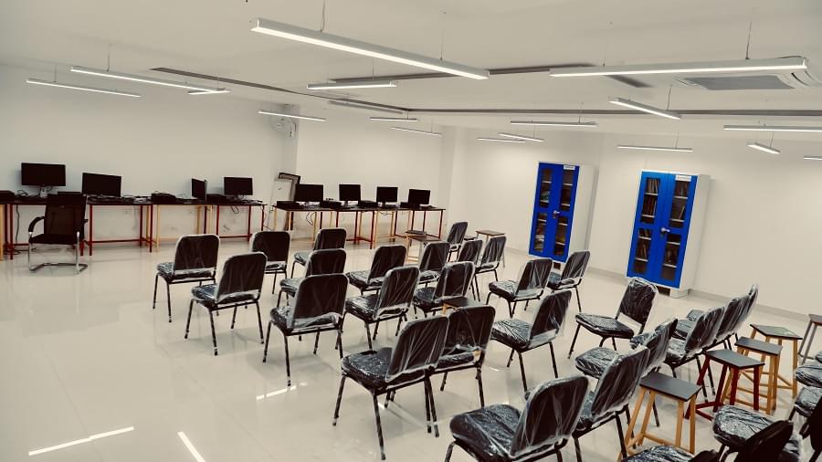 ROOTS Collegium Hyderabad Campus photo 11