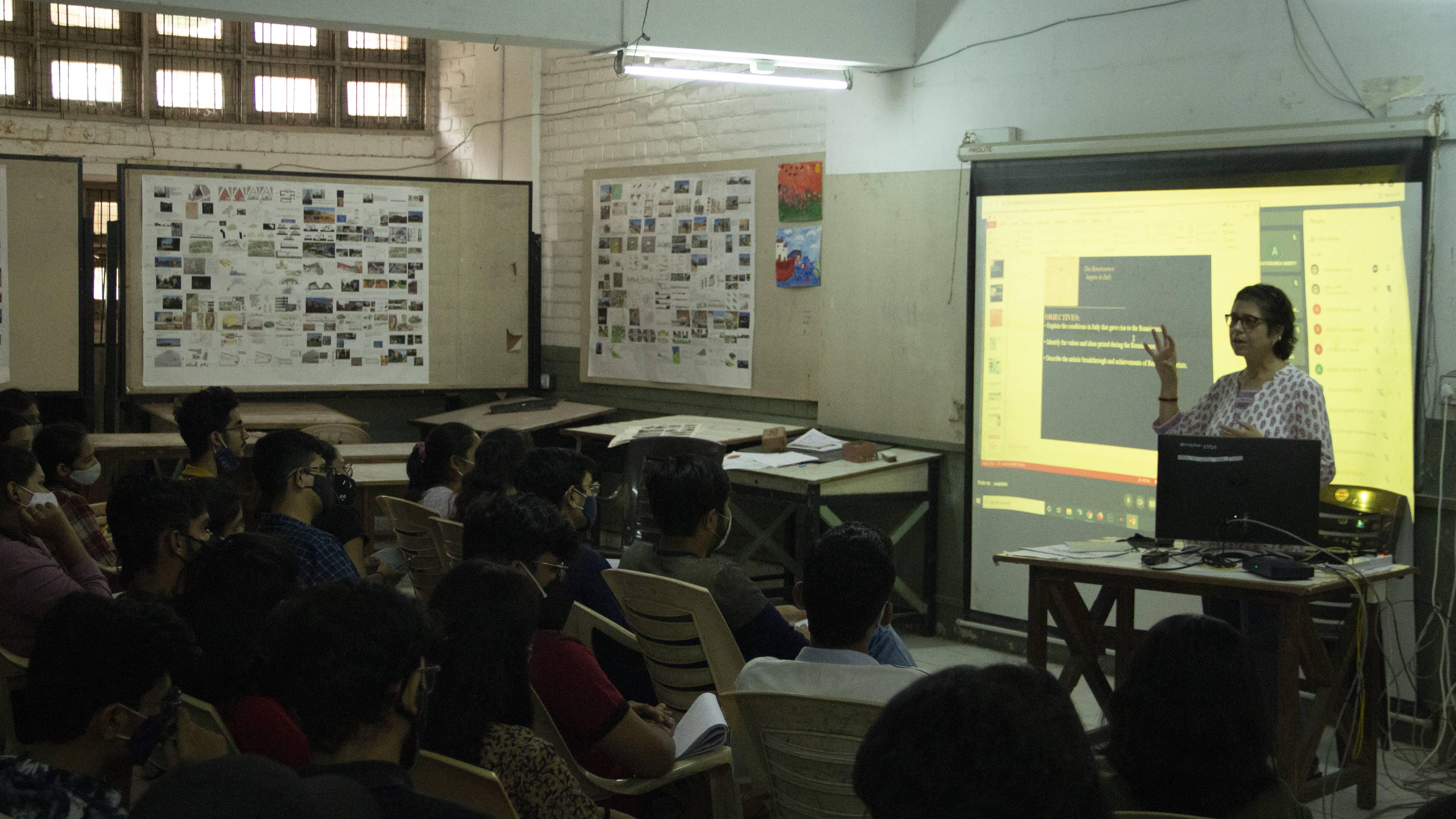 Institute of Design, Planning & Technology Surat Classroom photo 1