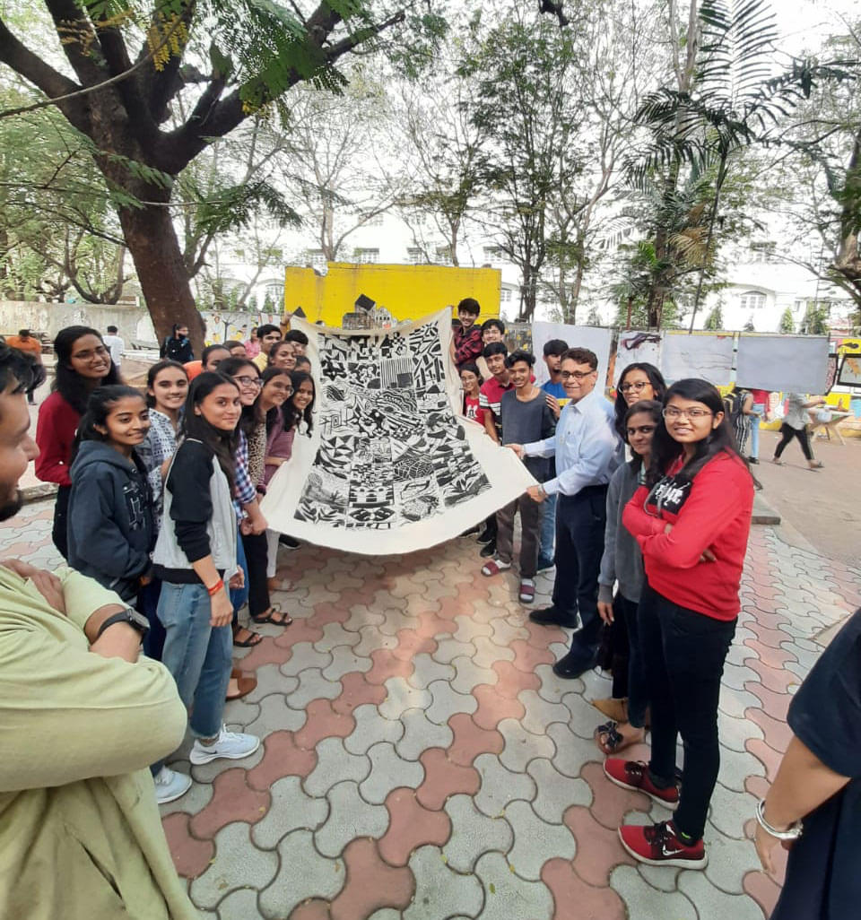 Institute of Design, Planning & Technology Surat Classroom photo 8