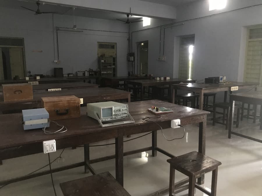 Sree Narayana College Varkala Thiruvananthapuram Lab Facilities photo 7