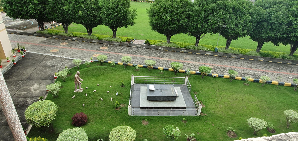 Xavier Institute of Development Action and Studies Jabalpur Building and Infrastructure photo 18