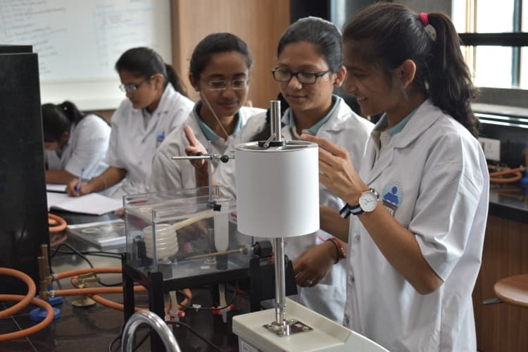 SVKM’s Institute of Pharmacy Dhule Infrastructure photo 8