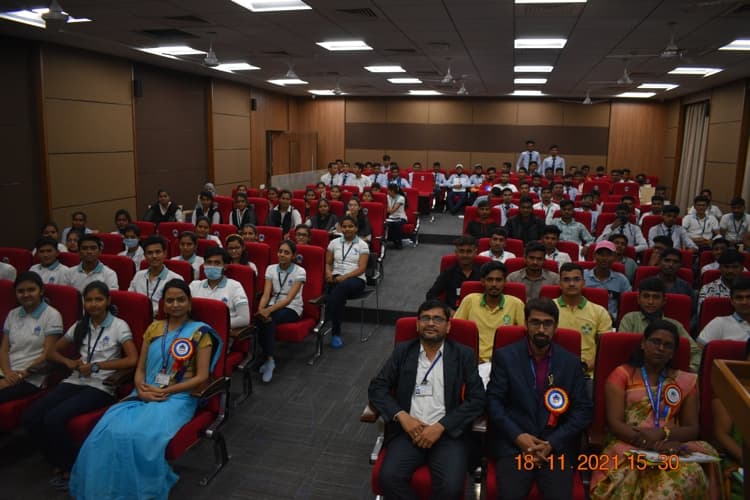 SVKM’s Institute of Pharmacy Dhule Infrastructure photo 10