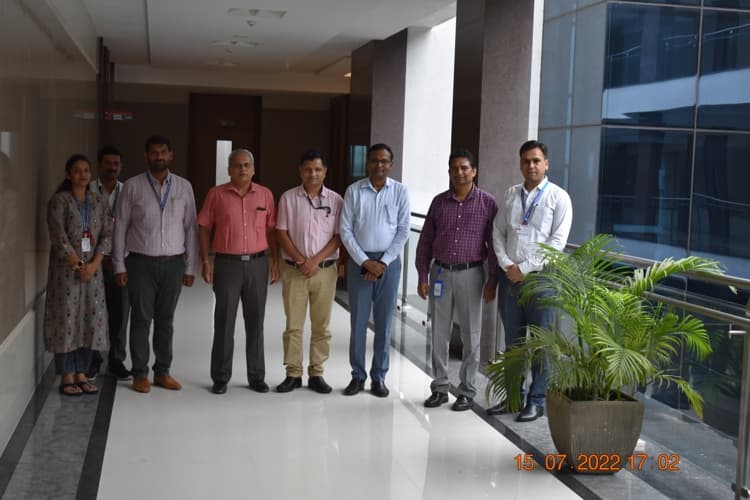 SVKM’s Institute of Pharmacy Dhule Placement Technical Round photo 8