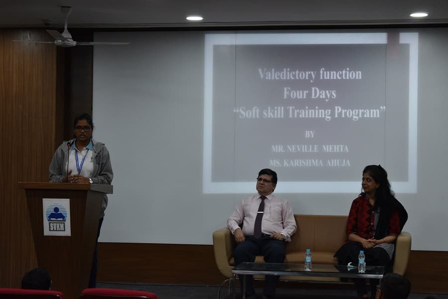 SVKM’s Institute of Pharmacy Dhule Placement Training Sessions photo 13