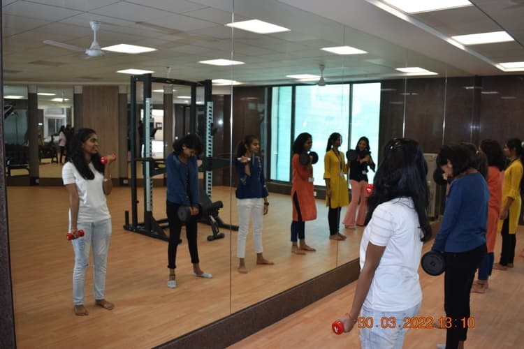 SVKM’s Institute of Pharmacy Dhule Hostels photo 16