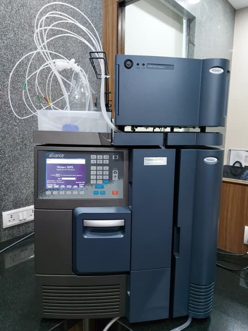 SVKM’s Institute of Pharmacy Dhule Instruments photo 3