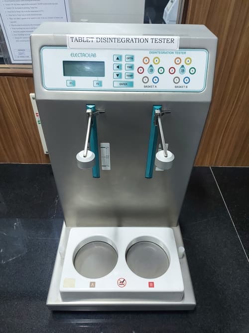 SVKM’s Institute of Pharmacy Dhule Instruments photo 16