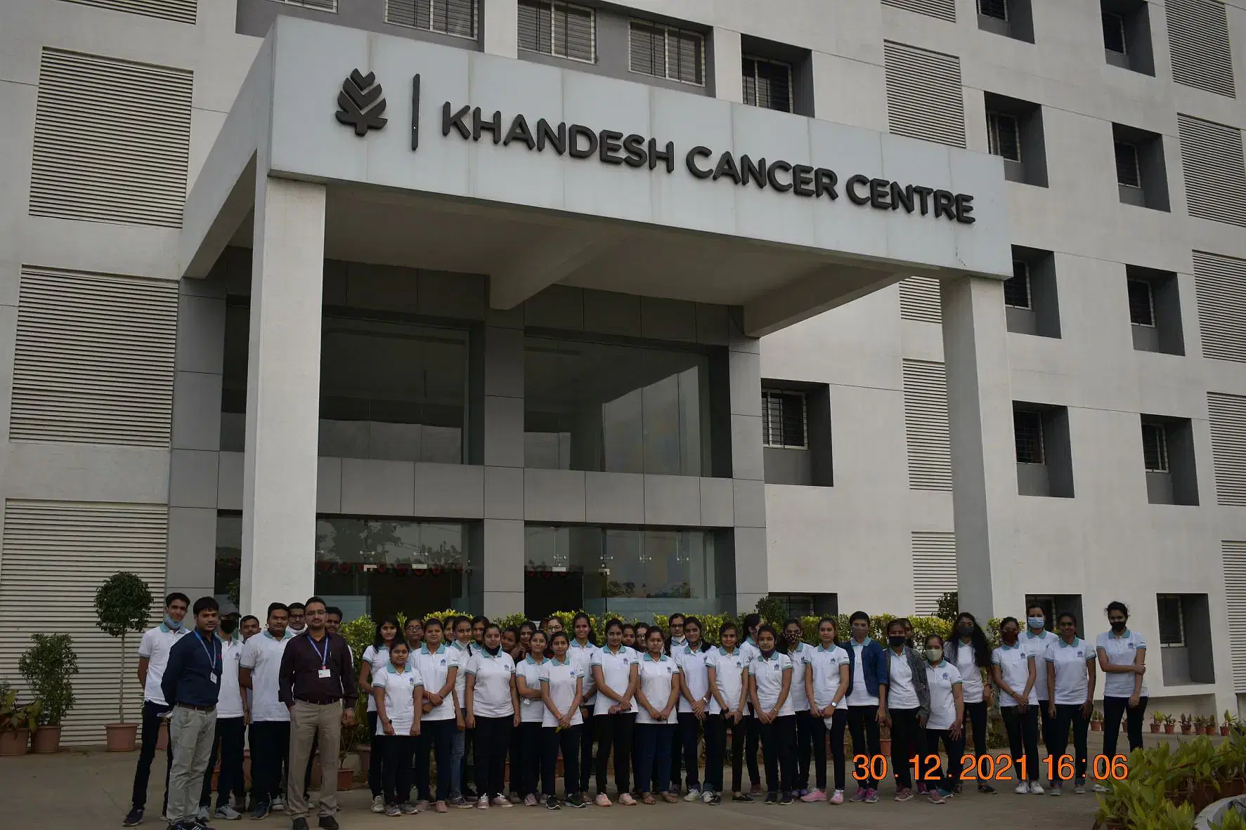 SVKM’s Institute of Pharmacy Dhule Hospital Visit photo 1