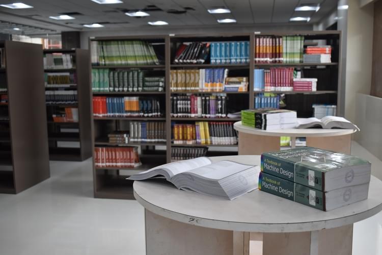 SVKM's Institute of Technology Dhule Campus & Infrastructure photo 4