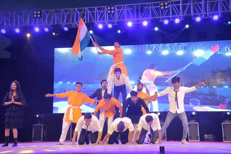 SVKM's Institute of Technology Dhule Splash 2022 photo 2