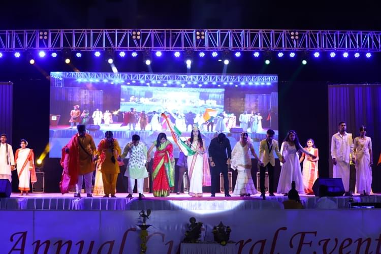 SVKM's Institute of Technology Dhule Splash 2022 photo 7