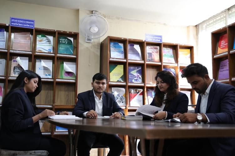 Datta Meghe Institute of Management Studies Nagpur Students Life photo 19