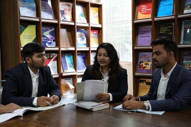 Datta Meghe Institute of Management Studies Nagpur Students Life photo 24