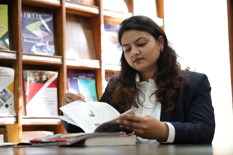 Datta Meghe Institute of Management Studies Nagpur Students Life photo 26