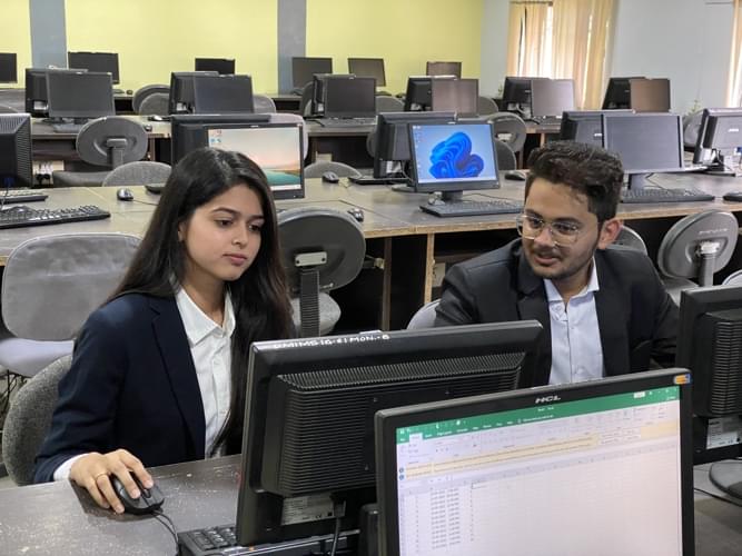 Datta Meghe Institute of Management Studies Nagpur Campus Life photo 3