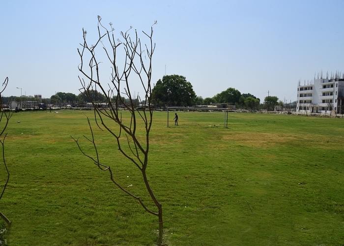 T.S.Mishra University Lucknow College Infrastructure photo 3