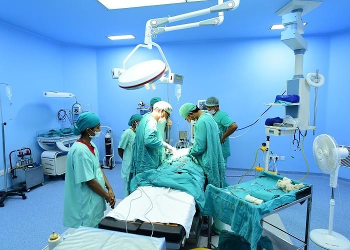 T.S.Mishra University Lucknow Departments and Facilities photo 5