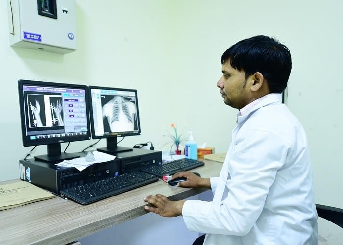 T.S.Mishra University Lucknow Departments and Facilities photo 9