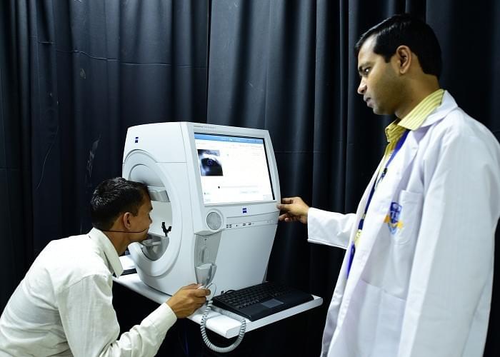 T.S.Mishra University Lucknow Departments and Facilities photo 17