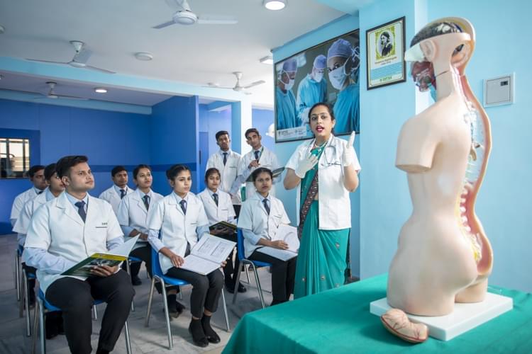 DPMI Vocational Institute New Delhi Student Life photo 2