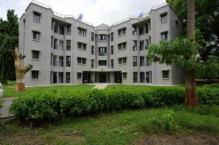 "Tribhuvan" Sahkari University Infrastructure photo 2