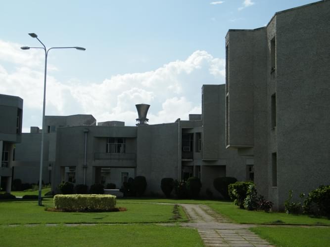 "Tribhuvan" Sahkari University Infrastructure photo 25