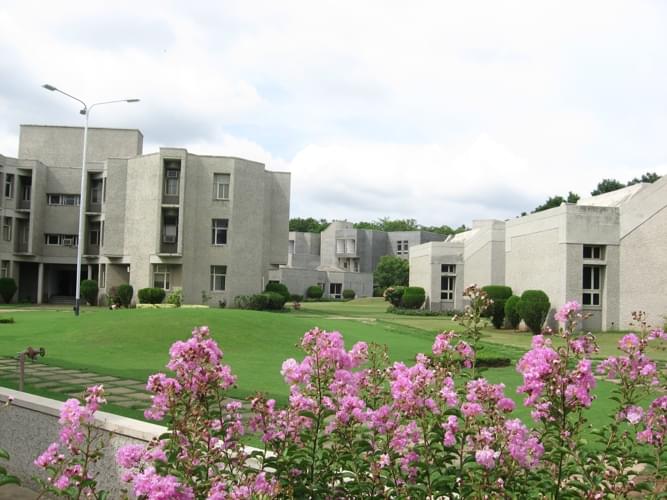 "Tribhuvan" Sahkari University Infrastructure photo 29