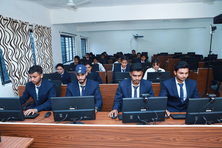 Dhanwantari Academy for Management Studies Bangalore Computer Lab photo 2