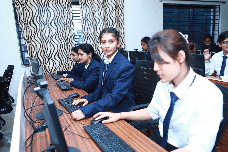 Dhanwantari Academy for Management Studies Bangalore Computer Lab photo 4