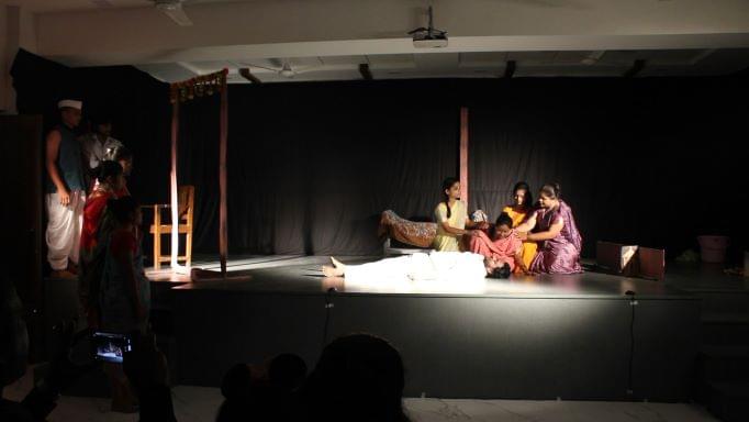 RDG Institute of Films, Television & Dramatics Akola Pishvi photo 3