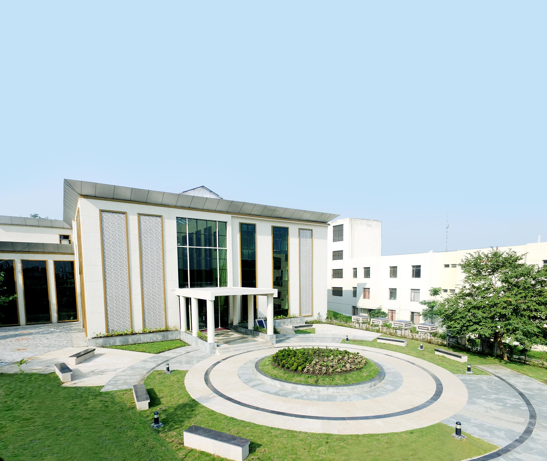 JLU Bhopal Infrastructure and Facilities photo 1