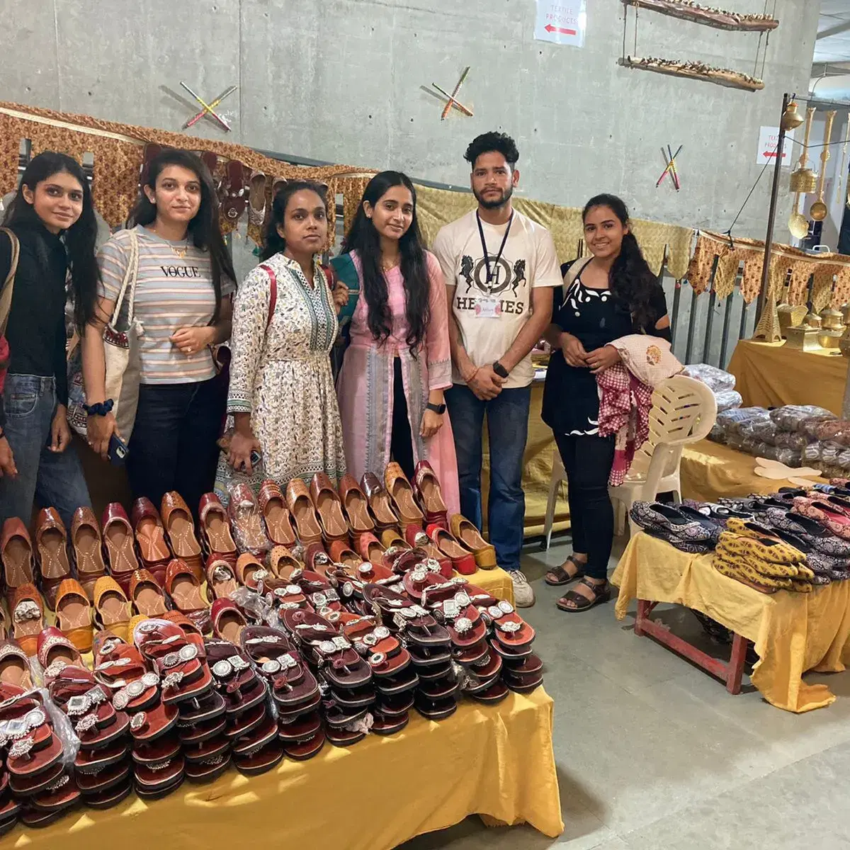 Vanita Vishram Women'S University Surat College Album photo 4