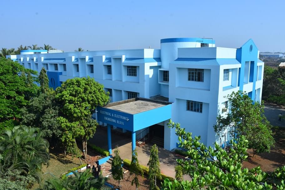 Finolex Academy of Management and Technology Ratnagiri Academic building photo 5