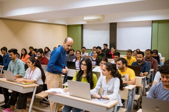 Shobhaben Pratapbhai Patel School of Pharmacy & Technology Management Mumbai Infrastructure photo 1