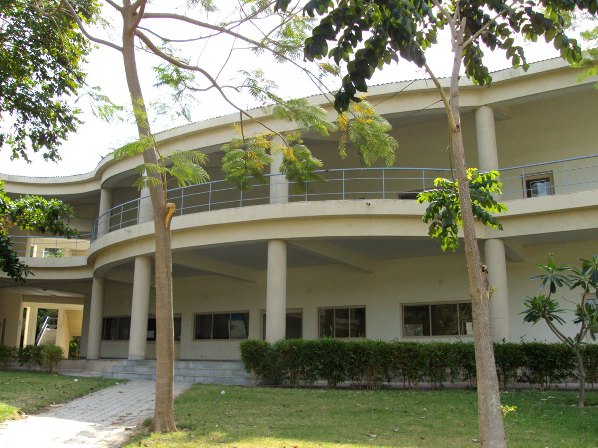 Dhirubhai Ambani University (formerly DAIICT) Campus photo 8