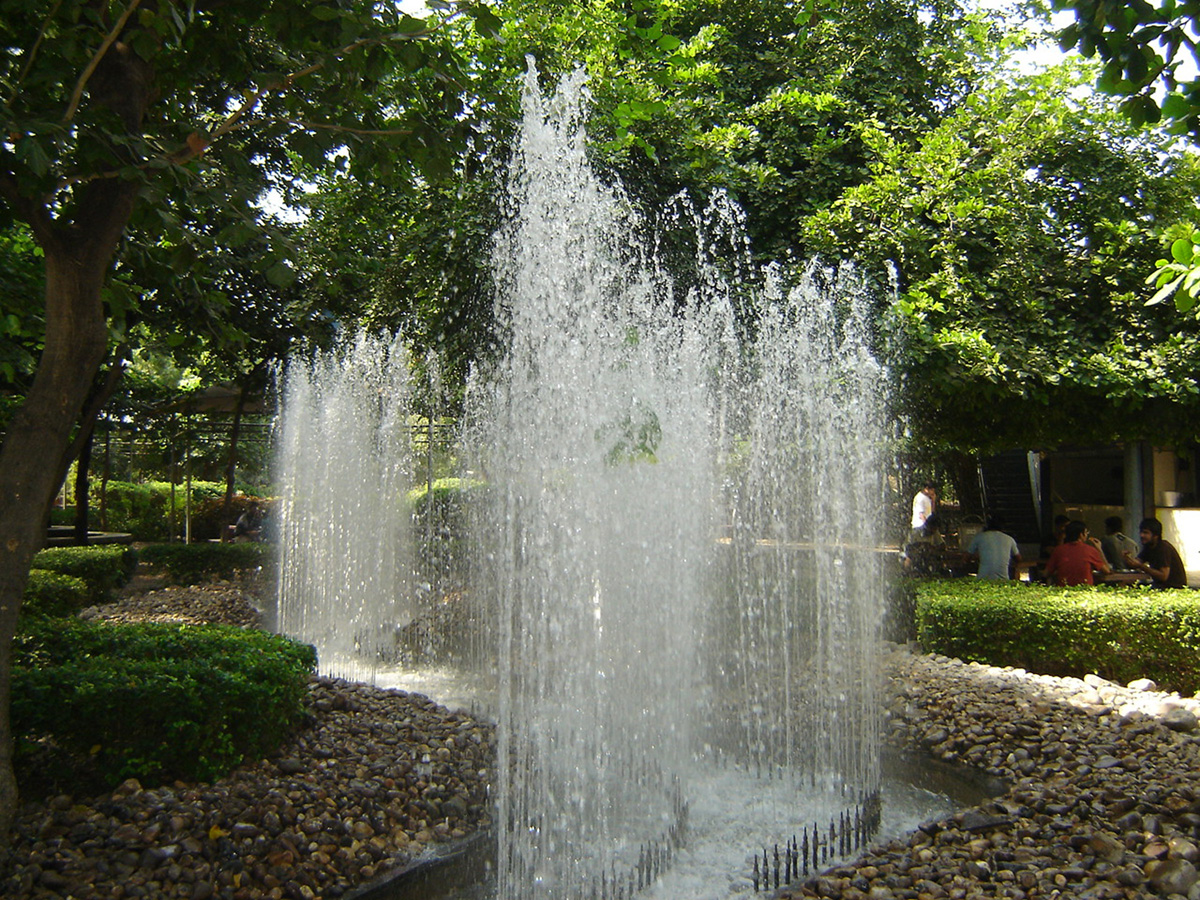 Dhirubhai Ambani University (formerly DAIICT) Campus photo 9
