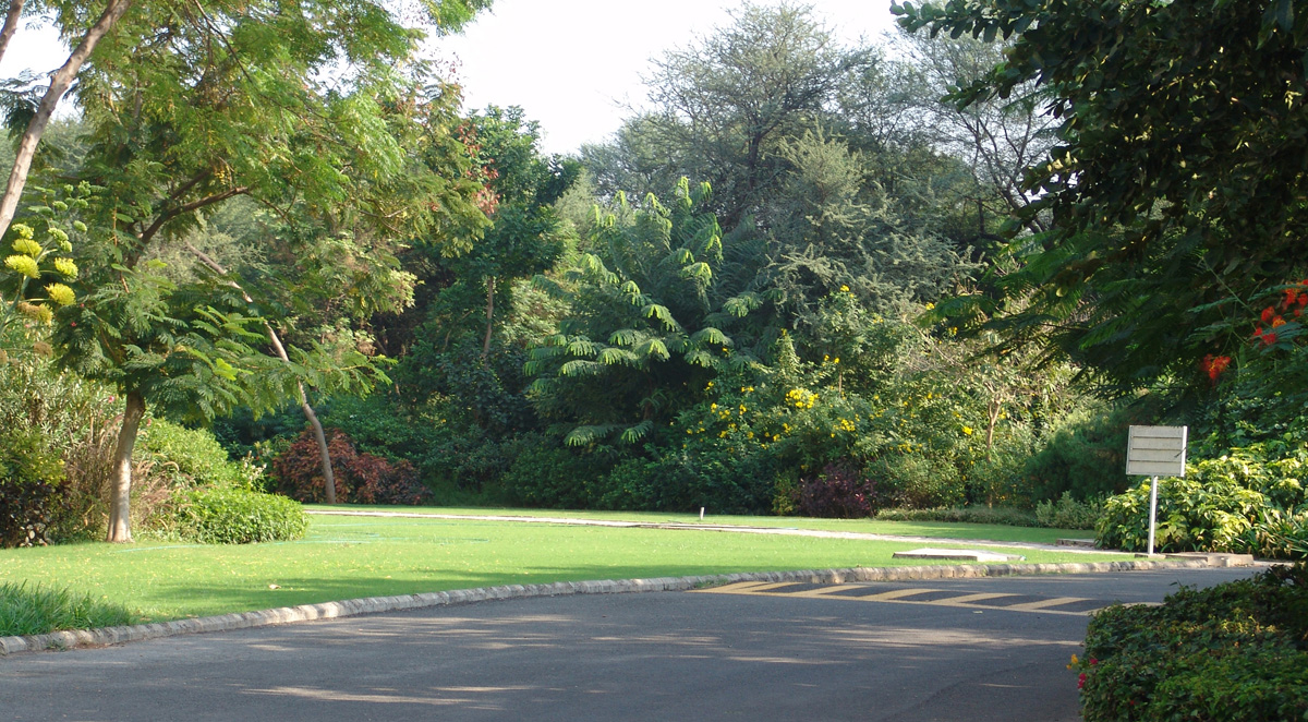Dhirubhai Ambani University (formerly DAIICT) Campus photo 29